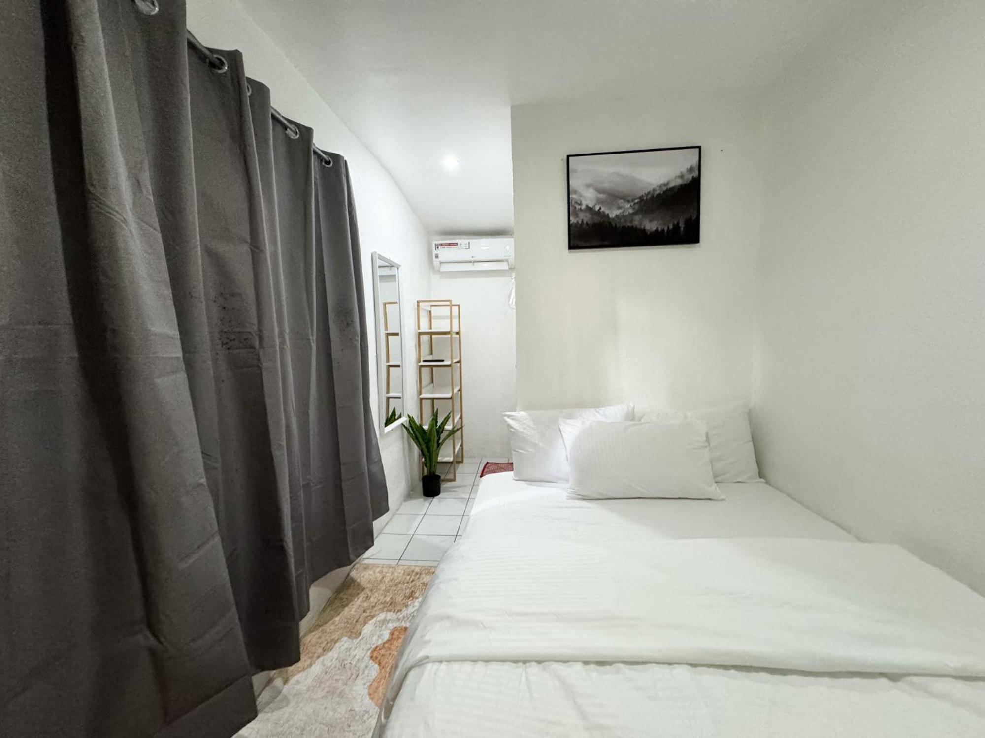 West Coast Beach House Cebu Extérieur photo